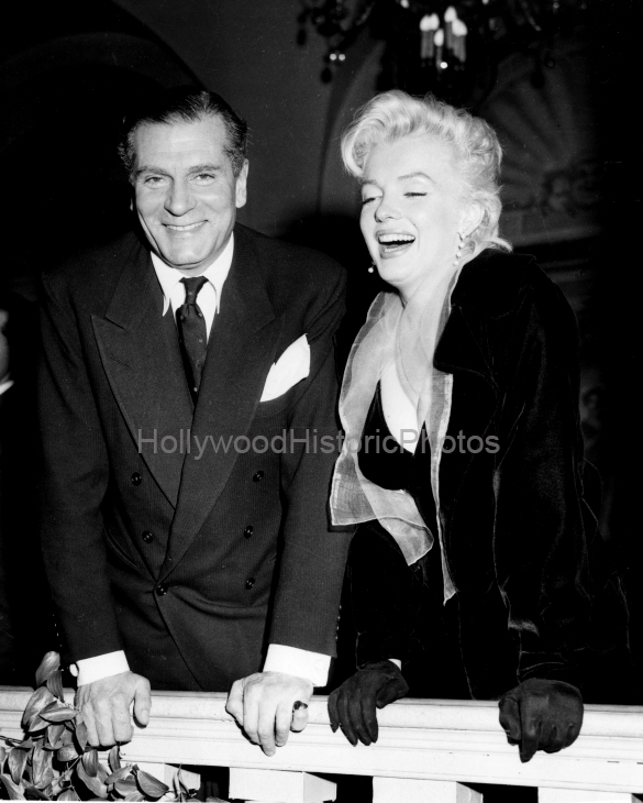 Marilyn Monroe 1957 The Prince and the Showgirl filmed in London wm.jpg